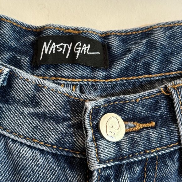 Nasty Gal High Rise Straight Leg Jeans - Picture 2 of 4